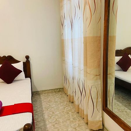 Ivana Homestay Канді Екстер'єр фото