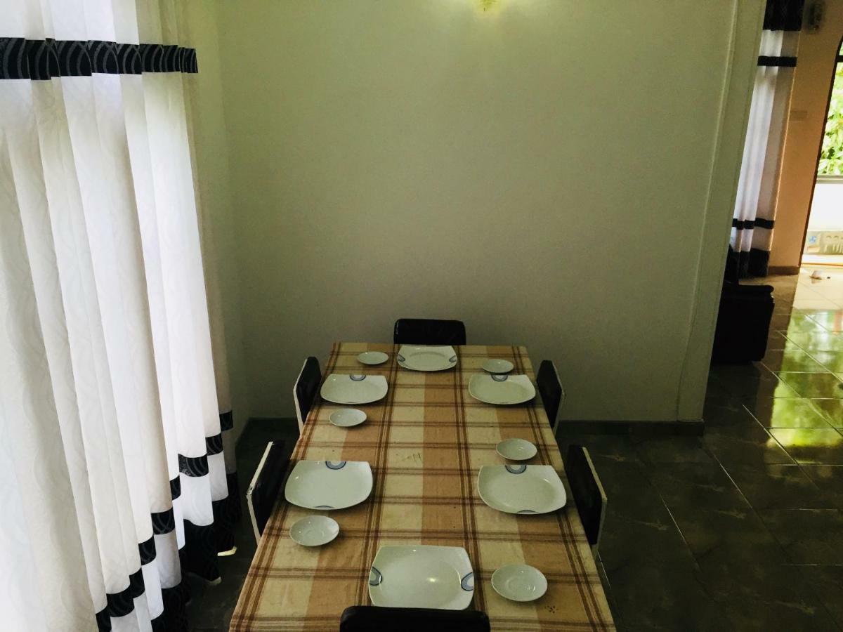 Ivana Homestay Канді Екстер'єр фото