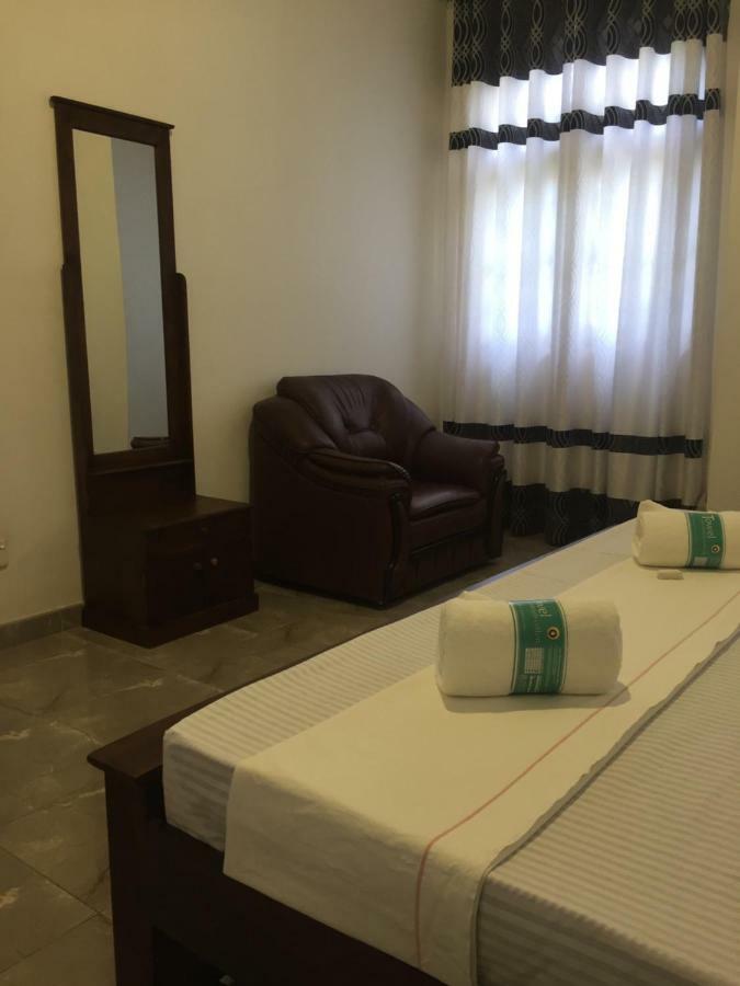 Ivana Homestay Канді Екстер'єр фото